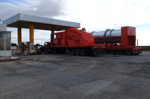 عکس جایگاه سوخت بنزین و گازوئیل