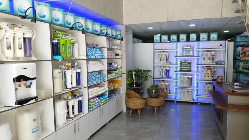 عکس فروشگاه تصفیه آب ٱپاک