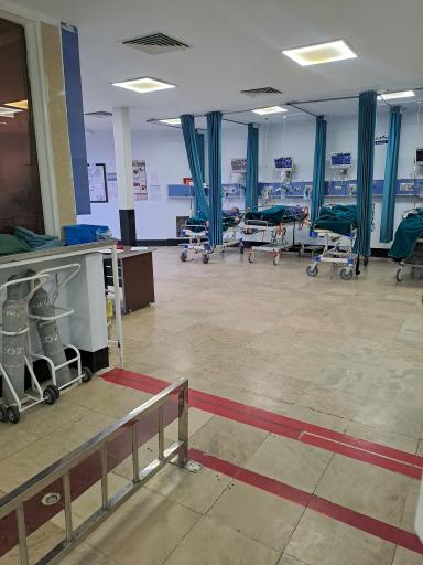 عکس بیمارستان امام خمینی