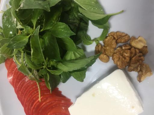 عکس کافه صبحانه عمو تیام