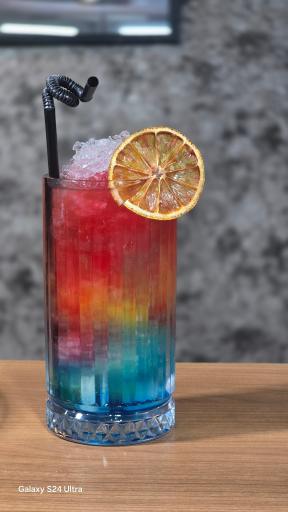 عکس کافه گیم پیشرو