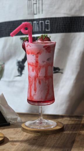 عکس کافه گیم پیشرو