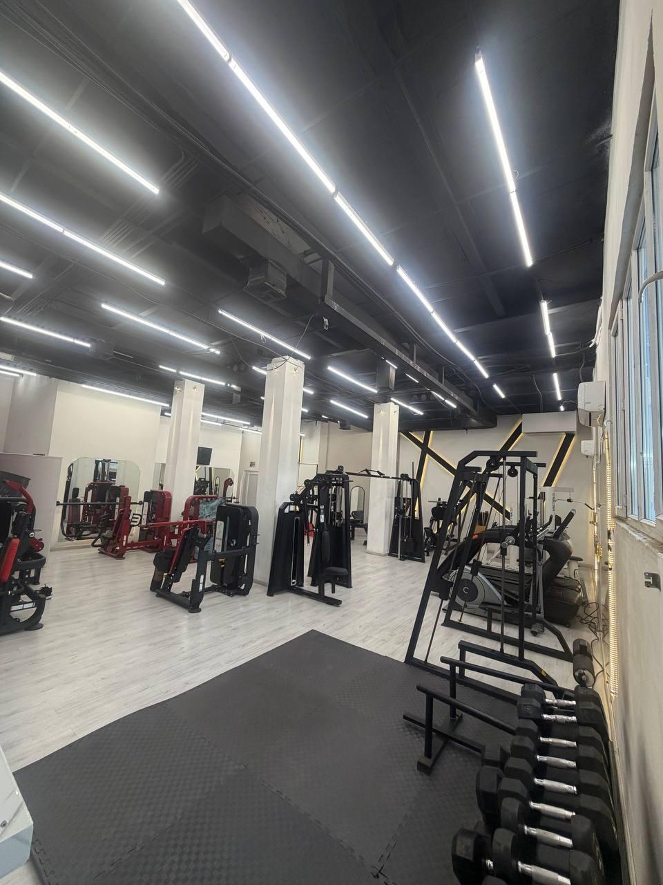 عکس باشگاه vip باتیس(شعبه هتل پردیسان)