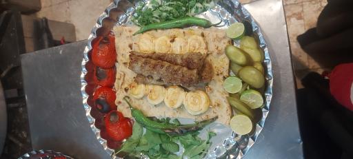 عکس رستوران پتوس