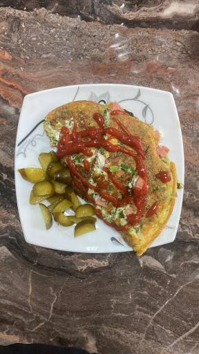 عکس صبحانه و دیزی‌ سرا بهار