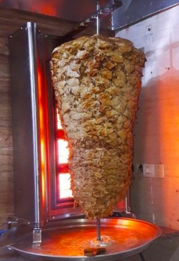 عکس شاورما مطعم الخوری