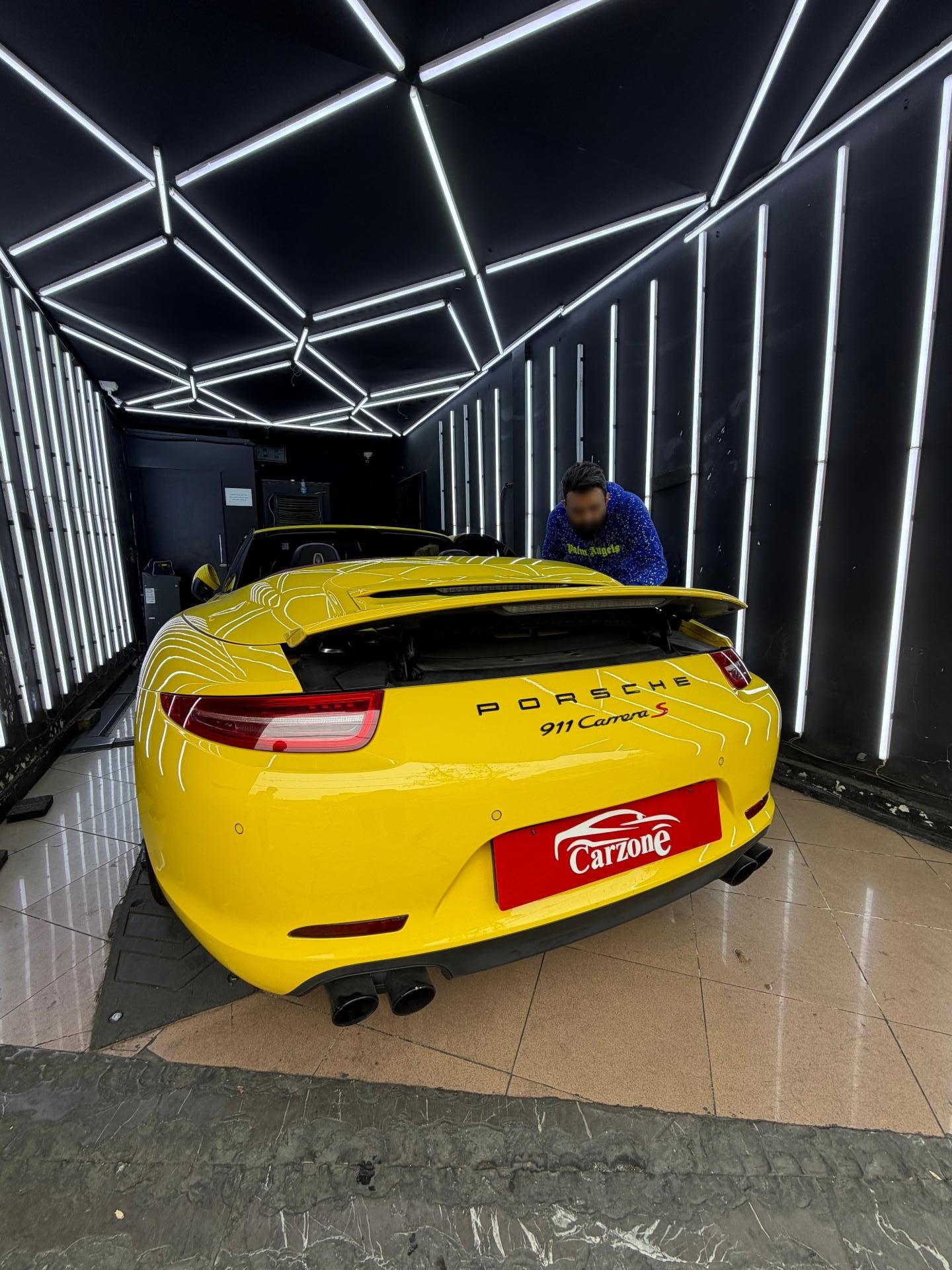 عکس کارشناسچی