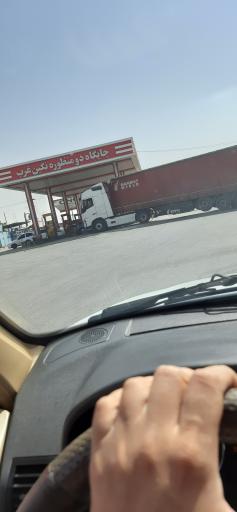 عکس جایگاه نگین غرب بنزین و CNG