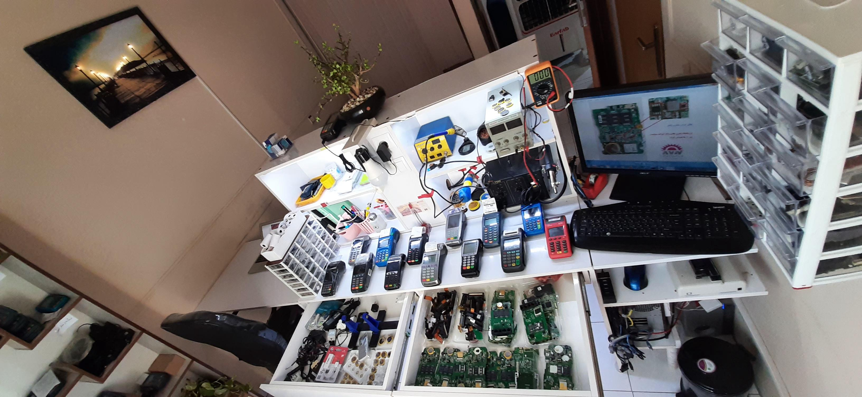 عکس فروش و تعمیرات دستگاه کارتخوان