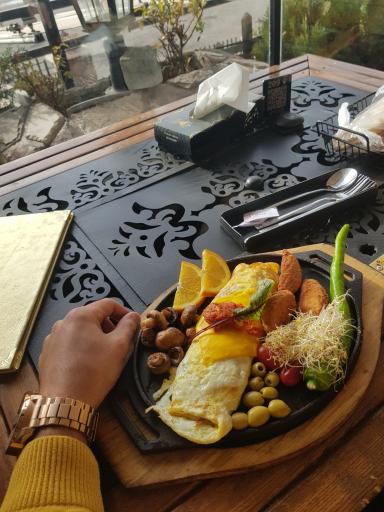 عکس رستوران الماس گلستان