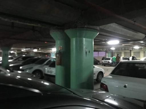 عکس پارکینگ طبقاتی برج میلاد