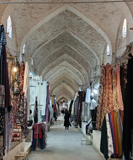 عکس بازار سرپوشیده زندیه جهرم