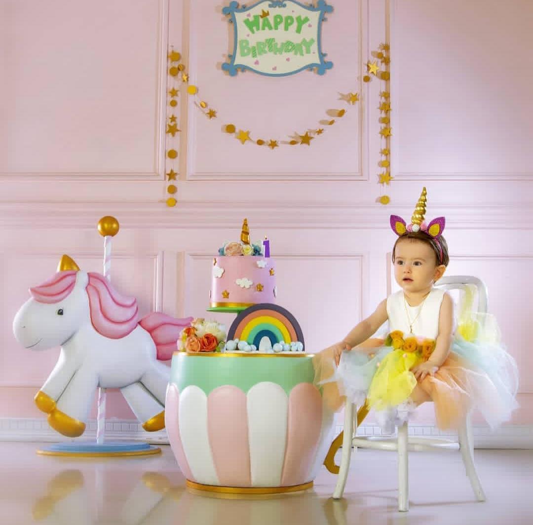 عکس استودیو اشرافی