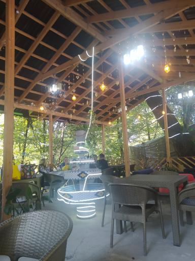 عکس کافه رستوران شهزاد