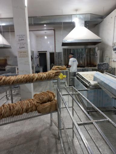 عکس نانوایی بربری صبا 