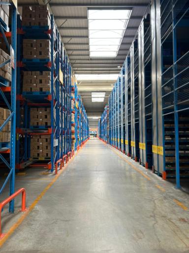 عکس فروشگاه شهر فوتون