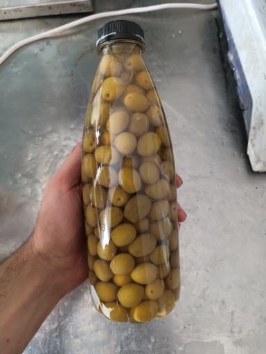 عکس فروشگاه بادومک