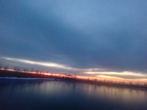 عکس دریاچه مصنوعی پارک کوهستان