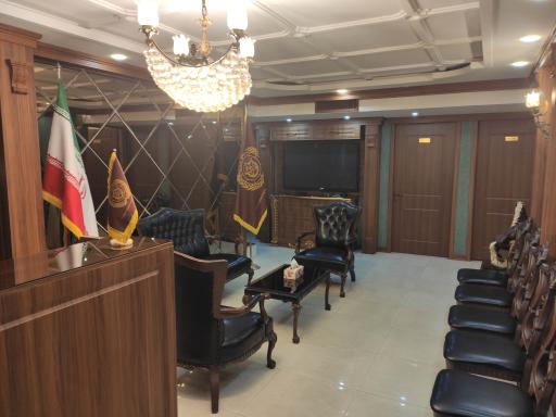 عکس دفتر سینمایی هلدینگ هشت ستاره