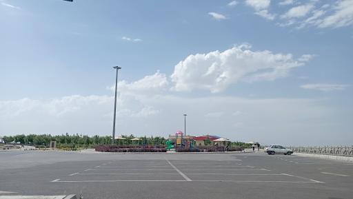 عکس دریاچه مصنوعی پارک کوهستان