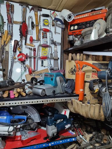 عکس ابزار استوک شهرکرد