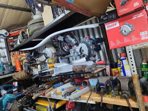 عکس ابزار استوک شهرکرد