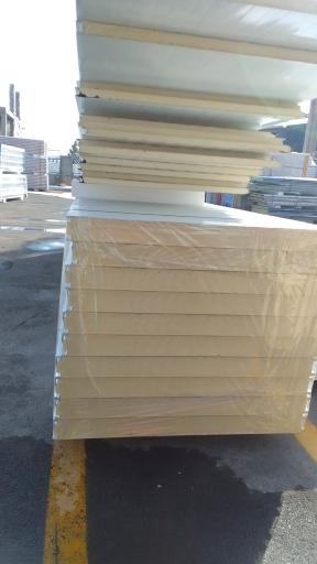 عکس فولاد غرب  دپو خاکی 