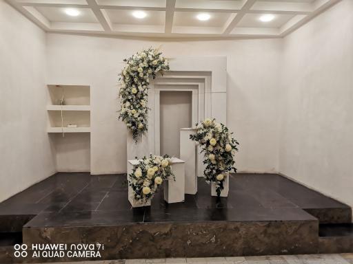 عکس تالار میوان