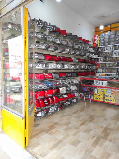 عکس آریا اسپرت