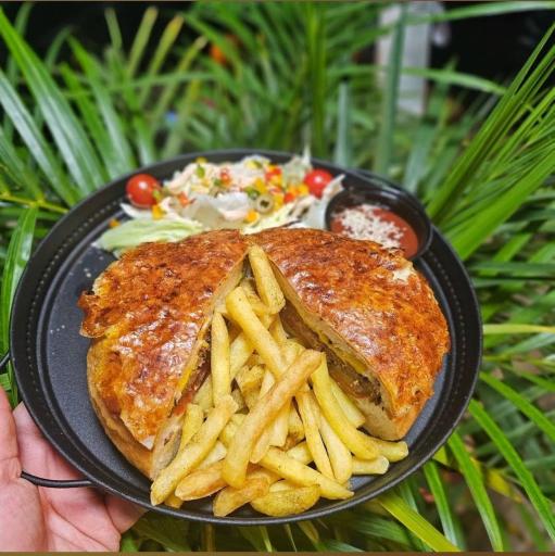 عکس کافه مادو