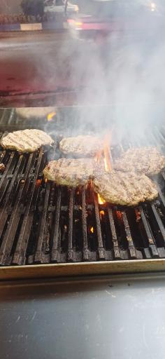 فست فود آراد