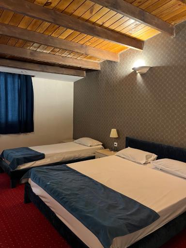 عکس هتل کوروش چالوس