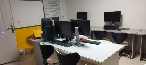 عکس مجتمع فنی تهران نمایندگی شمال غرب بام لند