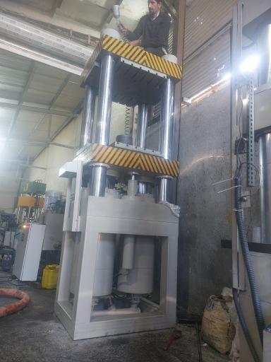 عکس پرس هیدرولیک آریا