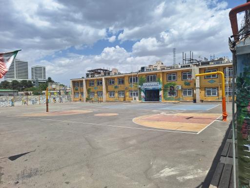 دبیرستان عبدالله نژاد