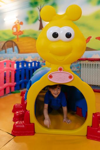 عکس مهد و پیش دبستانی حکمت پارسا 