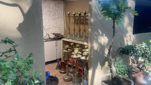 عکس باغ رستوران خلوت نشین