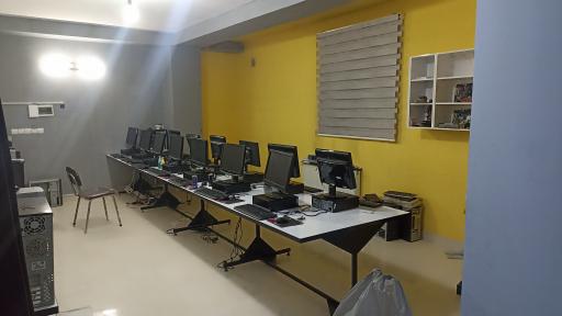 عکس آموزشگاه کامپیوتر حامی رایان