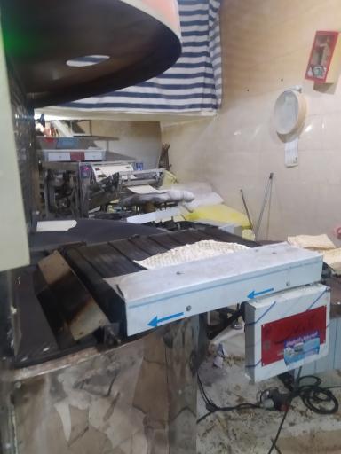 عکس نانوایی لواش ماسال