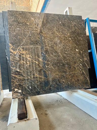 عکس سنگ کابین آسانسوری