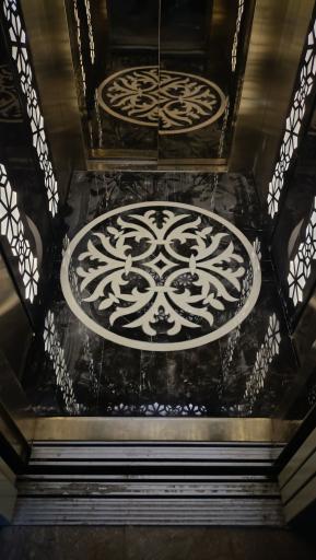 عکس سنگ کابین آسانسوری