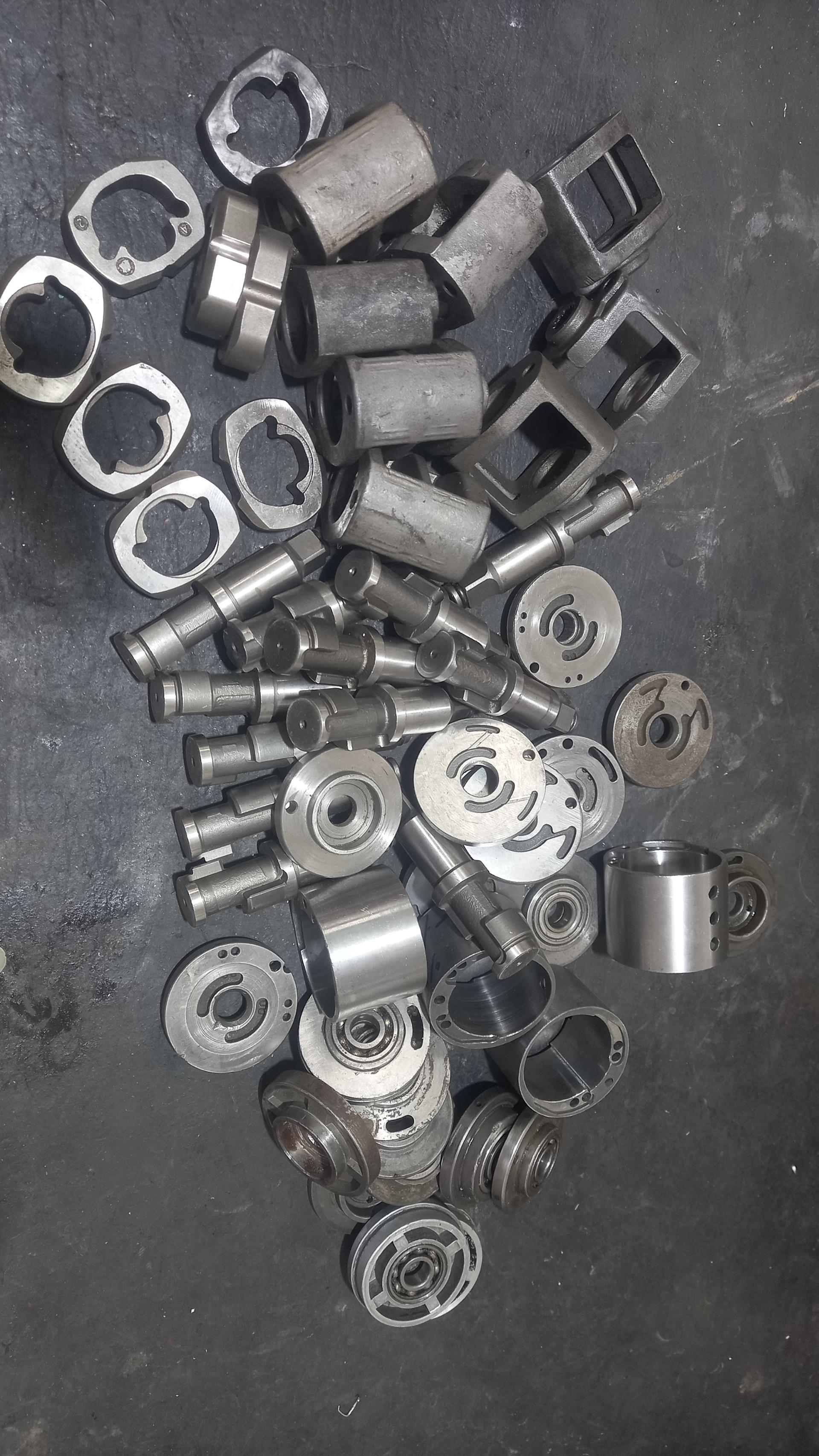 عکس تعمیرات ابزار مدرن صنعت سپاهان