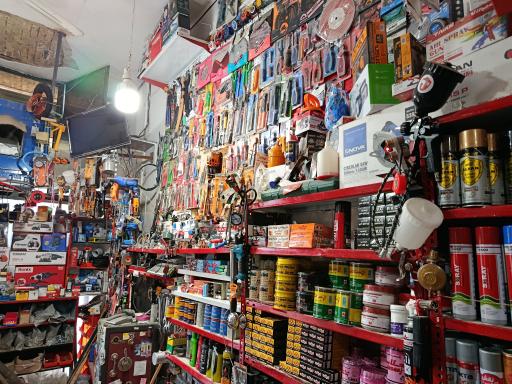 فروشگاه رنگ ابزار سعیدآوند