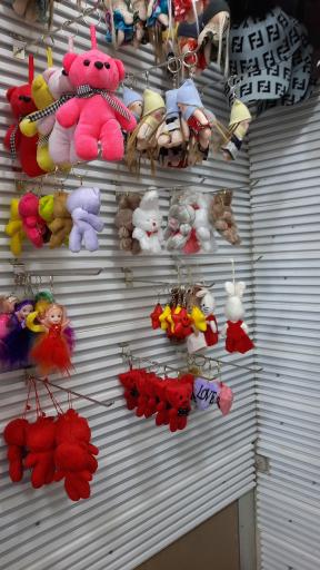 عکس فروشگاه هشتگ فانتزی