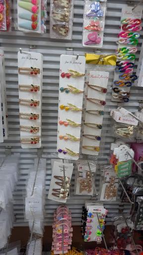 عکس فروشگاه هشتگ فانتزی