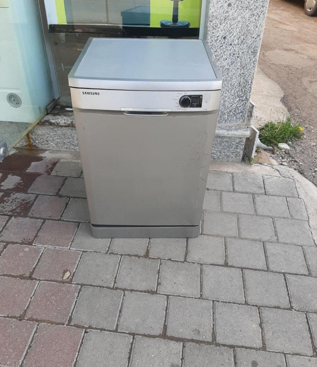 عکس تعمیرات لوازم خانگی باقرزاده