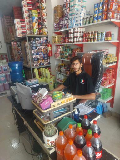 عکس عمده فروشی مواد غذایی طولا پراکنده دل