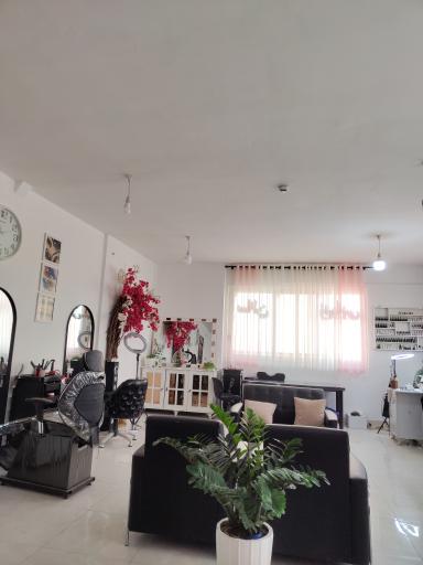 عکس سالن زیبایی رویا نظامی 