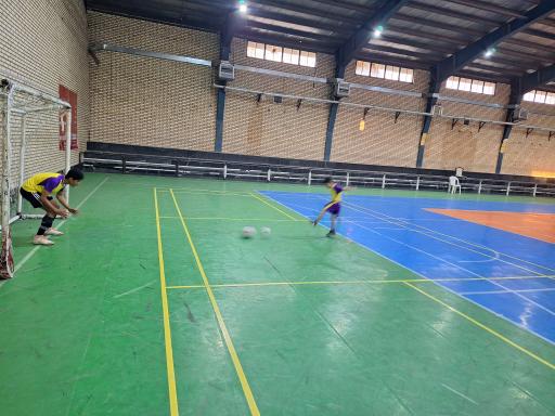 عکس باشگاه و مدرسه فوتبال آذرخش صدرای البرز