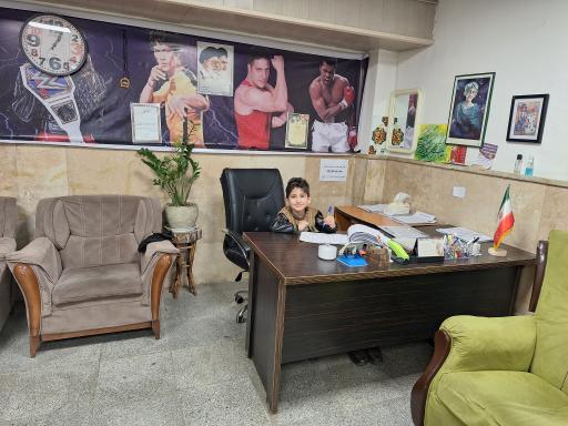 باشگاه و مدرسه فوتبال آذرخش صدرای البرز